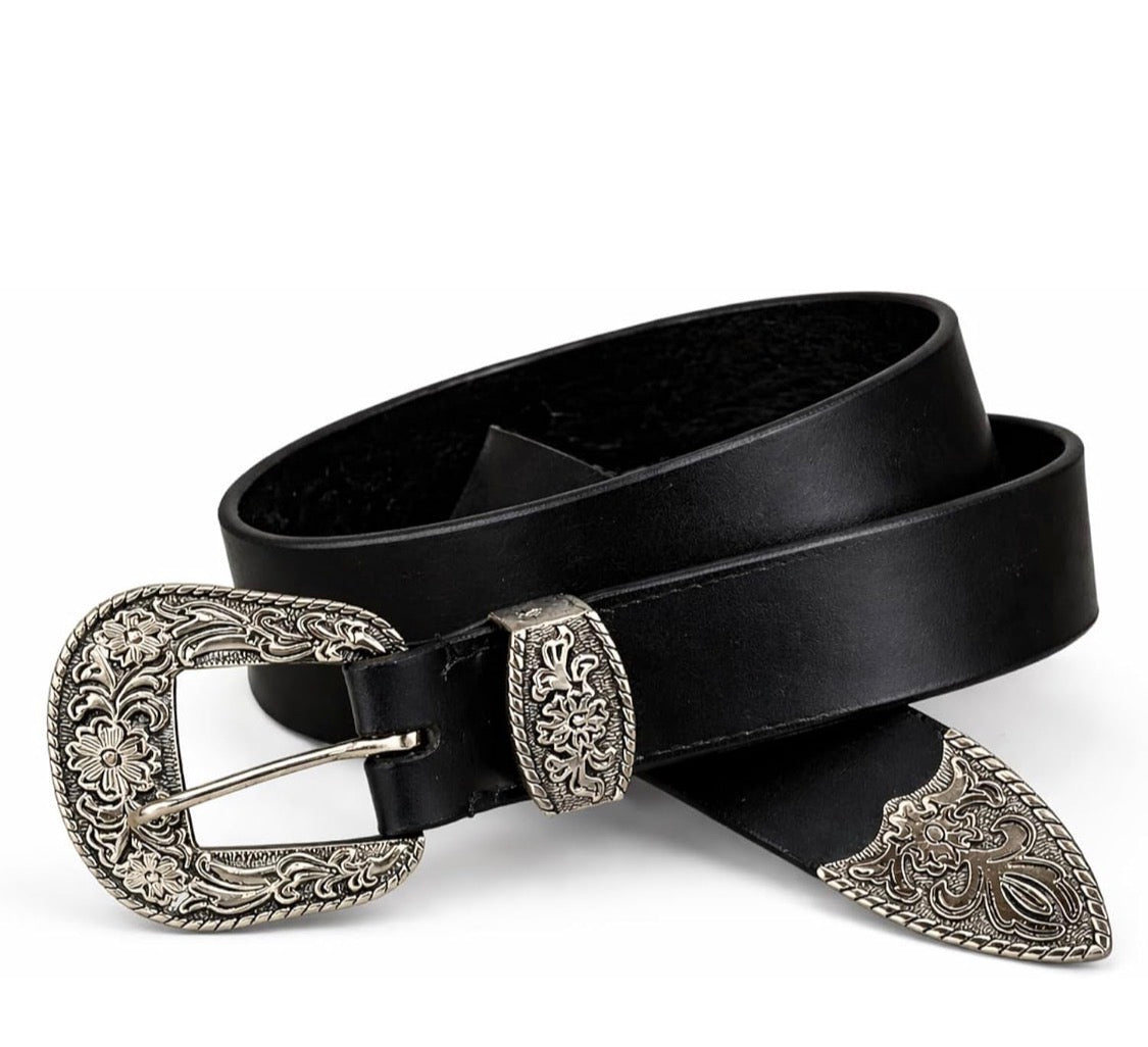 Urbanity Oil Pull Up Harness Leather Belt