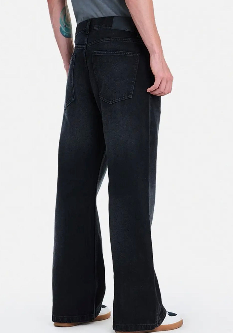 SNITCH Men Washed Flared Jeans